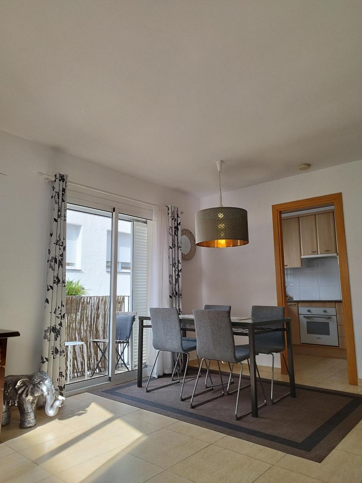 Sitges Welcom Home A Summer Flat In The Heart Of The Village Sitges Esterno foto
